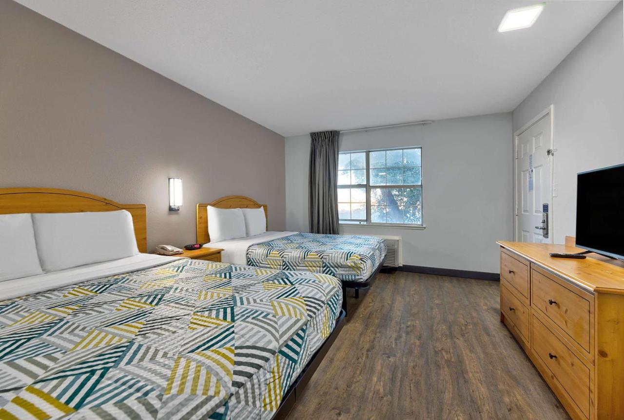 Studio 6-north Richland Hills, Tx - Fort Worth 2*